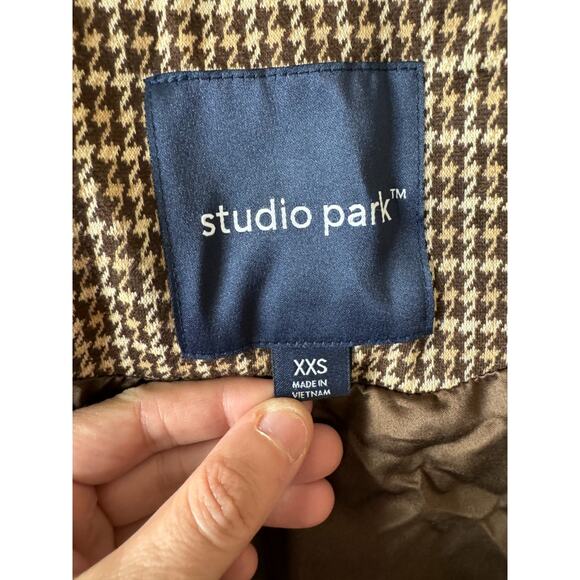 Studio Park X Courtney Khondabi Blazer Brown Check XX-Small NWOT - Picture 3 of 12
